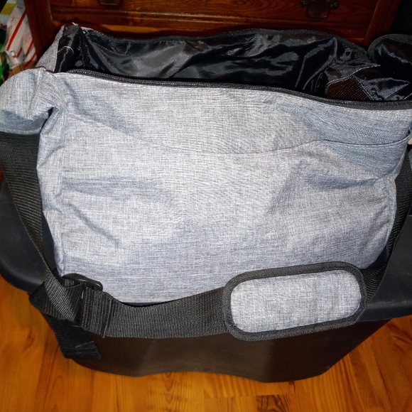 Small pet carrier - Picture 2 of 6